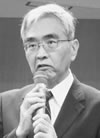 講師の池上直己氏